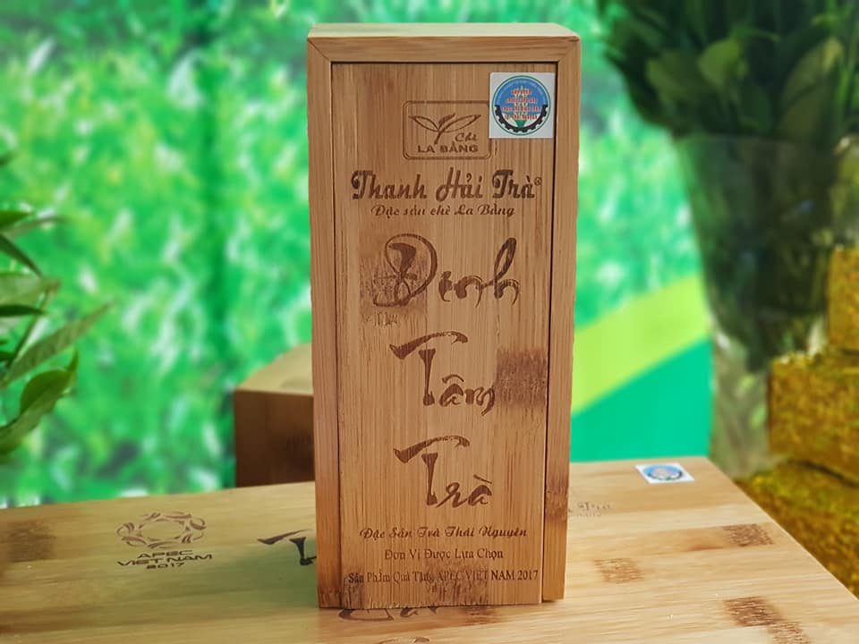 Đinh Tâm Trà hộp tre 100g